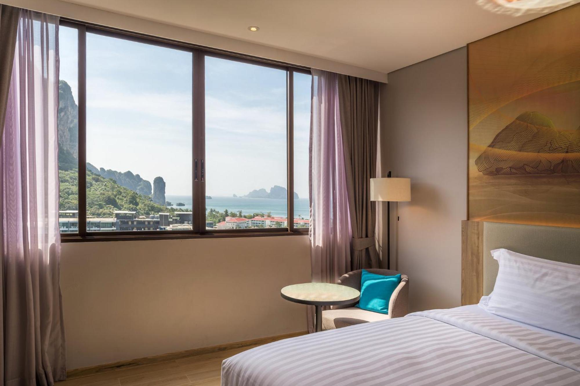 Holiday Inn Resort Krabi Ao Nang Beach By Ihg Exterior foto